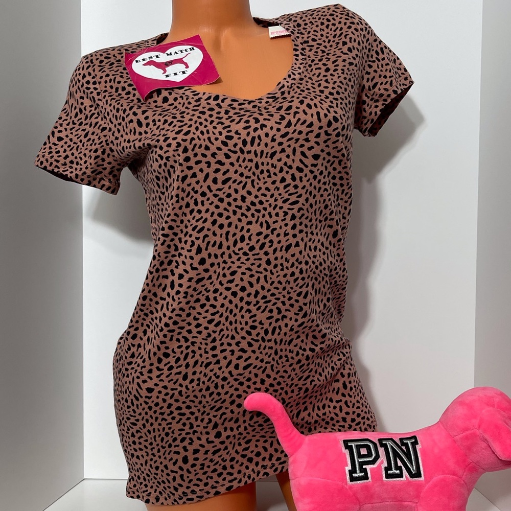 PINK Victoria's Secret Tan Cheetah Short Sleeve Tee